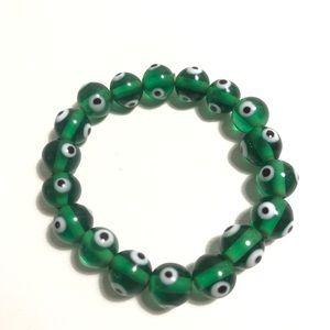 Evil eye green glass beads stretch bracelet